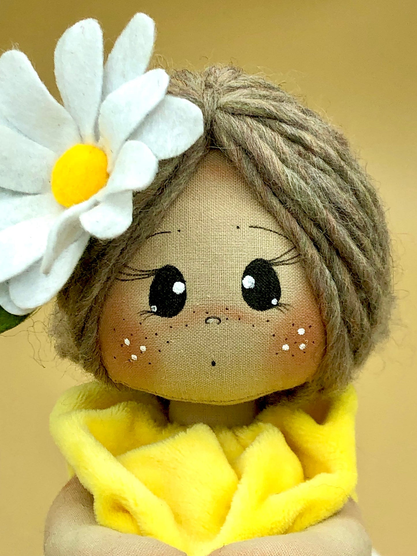 Cartamodello Margaret - bambola fiore - margherita - facile da realizzare - download istantaneo - pdf