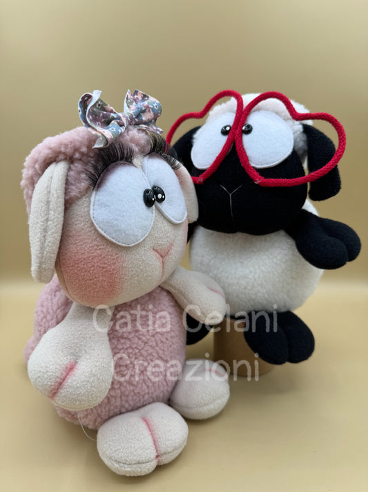 Pecorella fermaporta - cartamodello facile da realizzare - pdf - download instantaneo